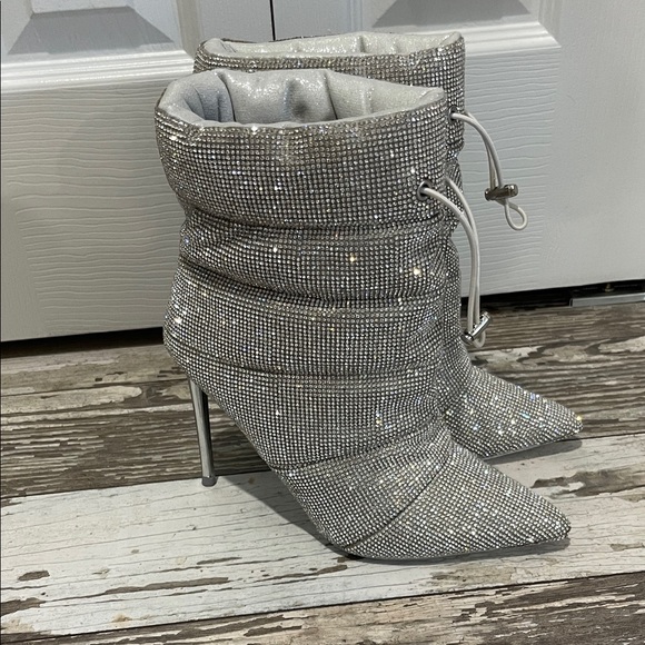 Steve Madden Silver Rhinestone Women's Ankle Boots - Picture 2 of 5